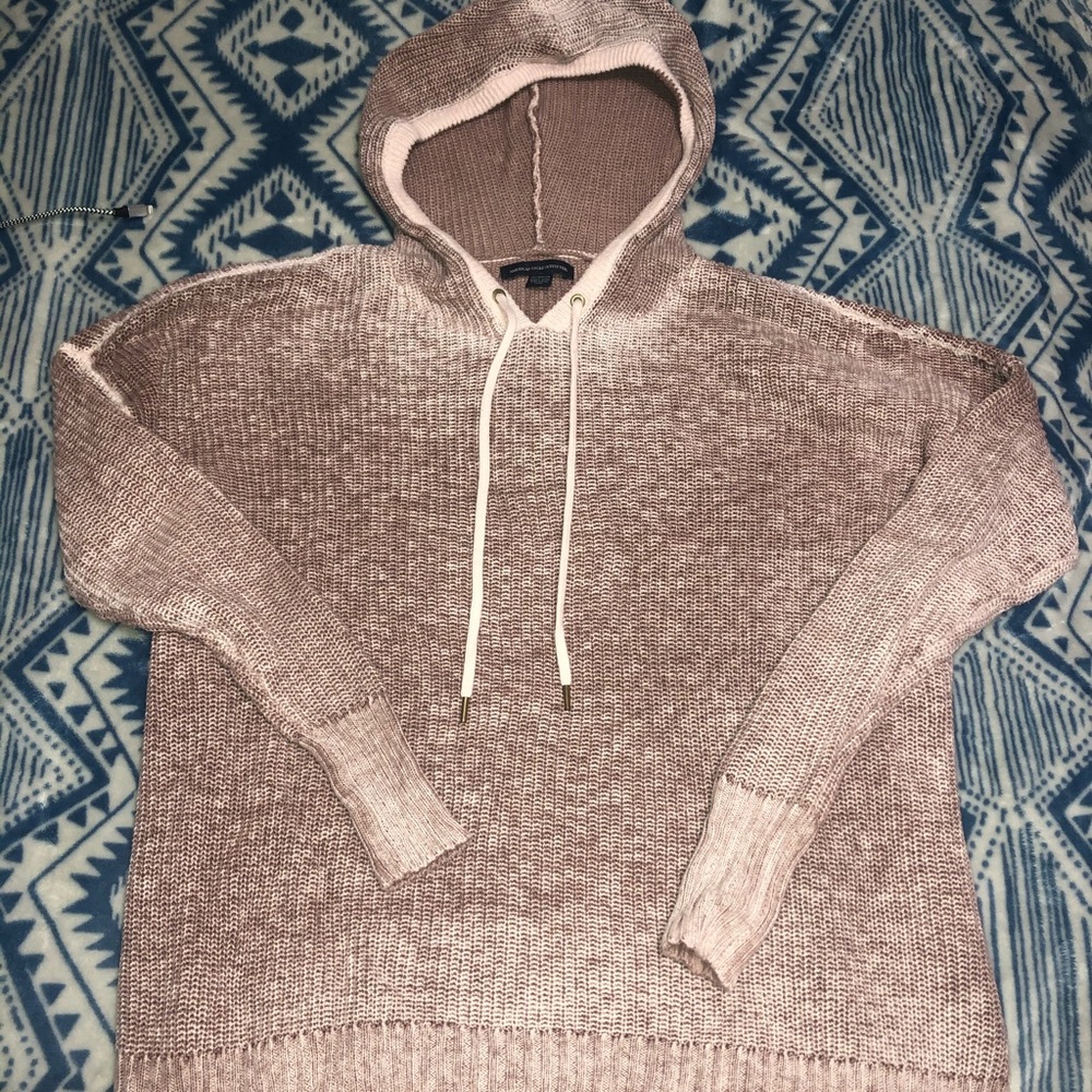 American Eagle Beige/Pink Sweater/Sweatshirt